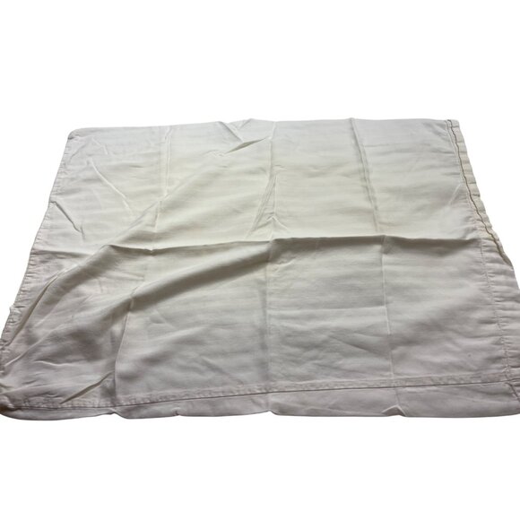 Set Of 6 White Pillowcases 20" X 30" With Light Stains & Wrinkles 91g - Picture 13 of 14